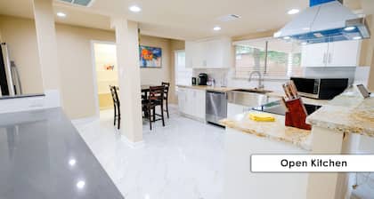 Stunning family home in North Houston!!!