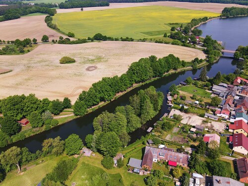 House right on the water with spacious grounds
