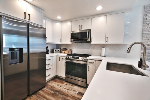 City Park - Walk to Main Street - Old Town