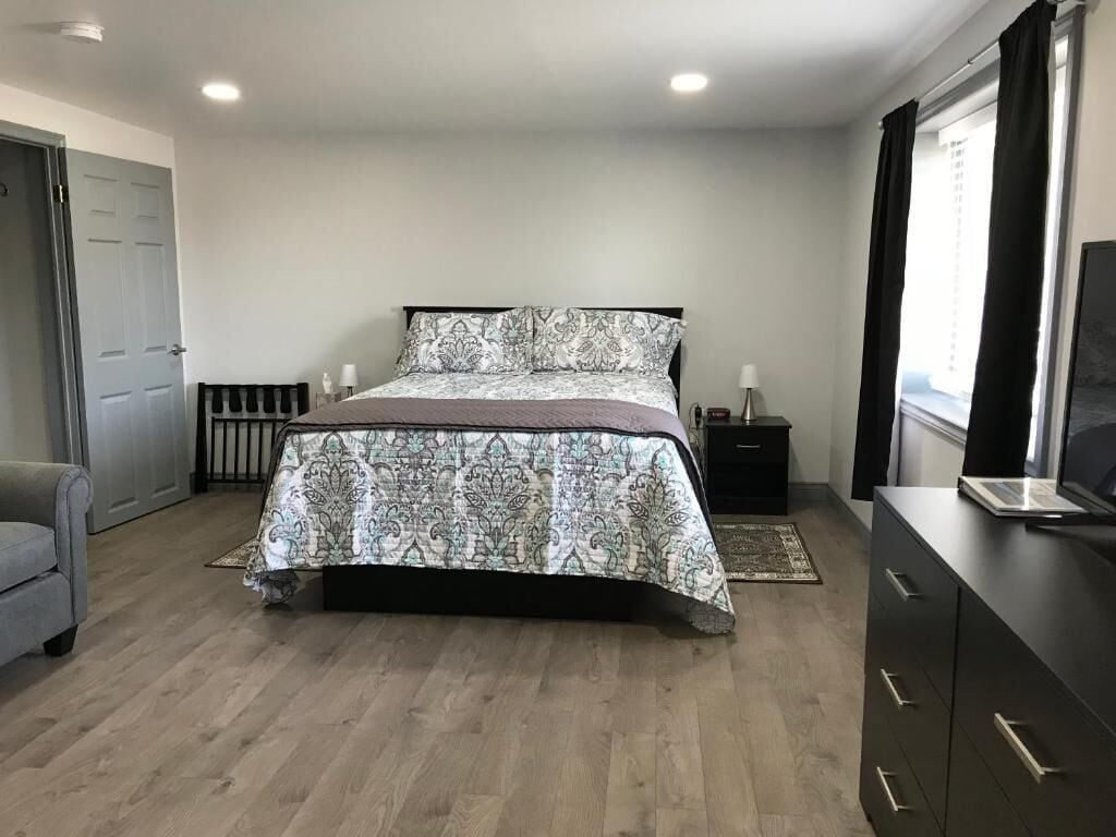 1 bedroom, free WiFi, bed sheets