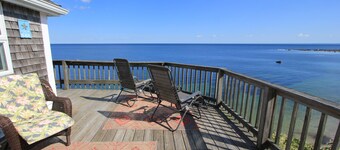 262 Manomet Pt - Oceanfront historic home with modern amenities, sleeps 12