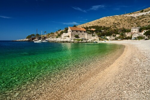 Apartment in Stari Grad (Hvar) with Balcony, Air condition, WIFI, Dishwasher (5028-3)