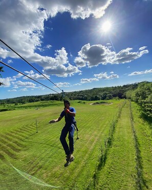 Ropes course (team building)