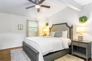 2 Schlafzimmer, Bügeleisen/Bügelbrett, kostenloses WLAN, Bettwäsche