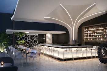 2 bars/lounges, rooftop bar at  AC Hotel by Marriott Miami Brickell