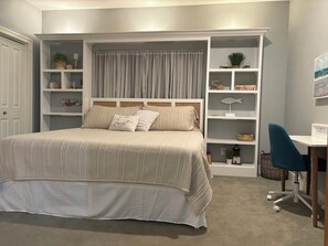2 bedrooms, desk, iron/ironing board, free WiFi