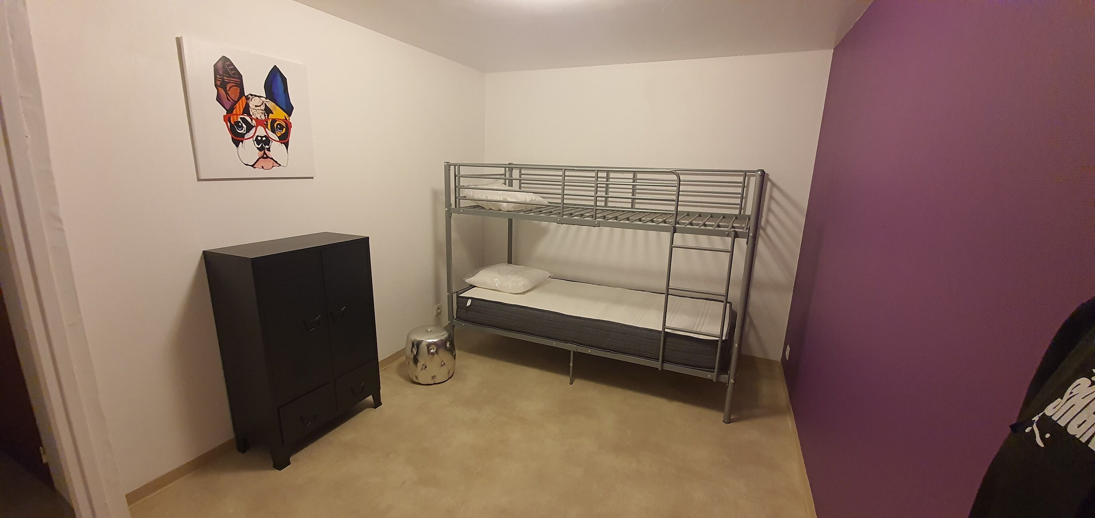 2 bedrooms, iron/ironing board, travel crib, free WiFi