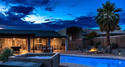 Pool/Spa | PoolTable | Pets | Sleeps14 | Firepit