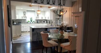 Beautiful Luxury Home near Smyrna Village & Braves Stadium