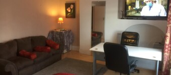 DACH Property _ 3 Bed property In Hendon