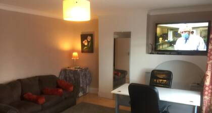 DACH Property _ 3 Bed property In Hendon