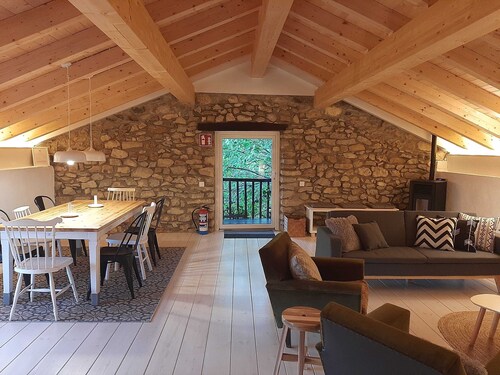 APARTMENT, 6 guests in ARMAÑÓN NATURAL PARK.