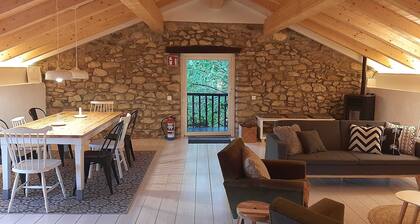 APARTMENT, 6 guests in ARMAÑÓN NATURAL PARK.