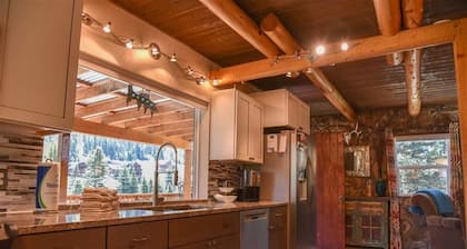 5 bedroom accommodation in Red River