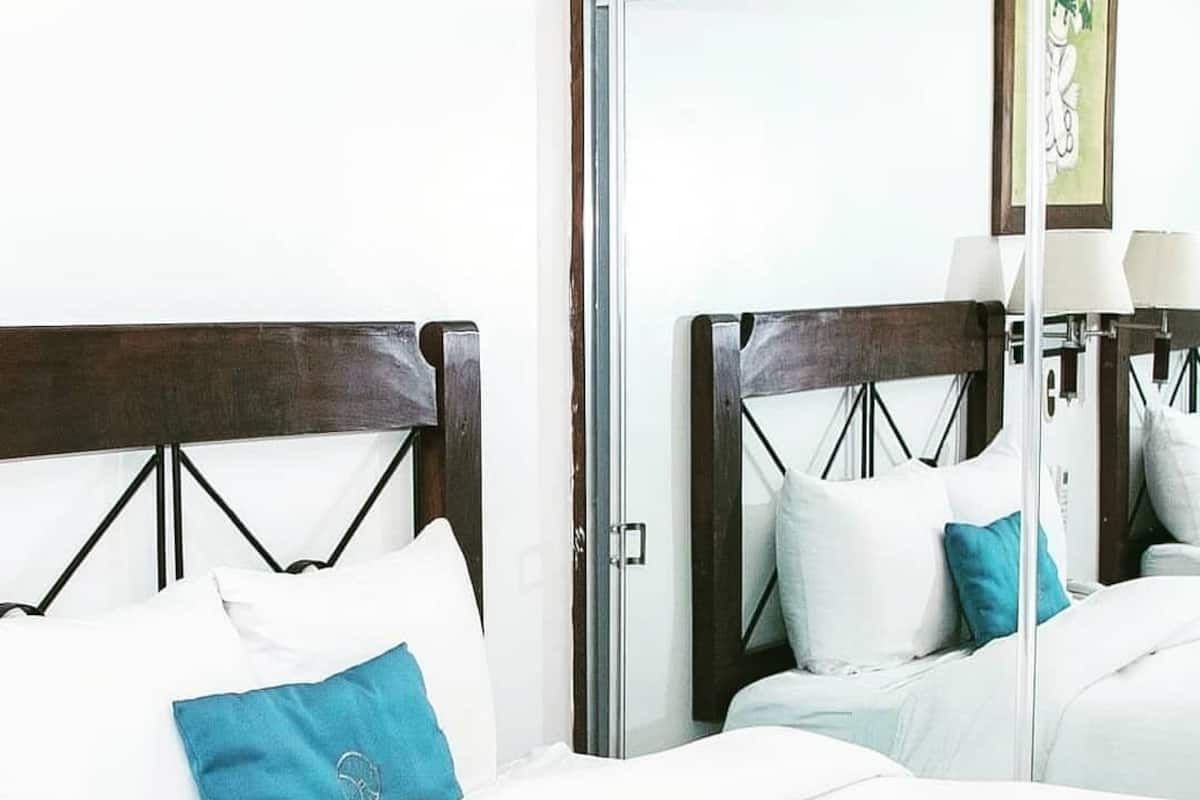 Standard Double Room | In-room safe, individually furnished, desk, blackout drapes