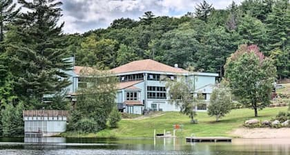 Spacious Home in Waterville Estates close to the community center