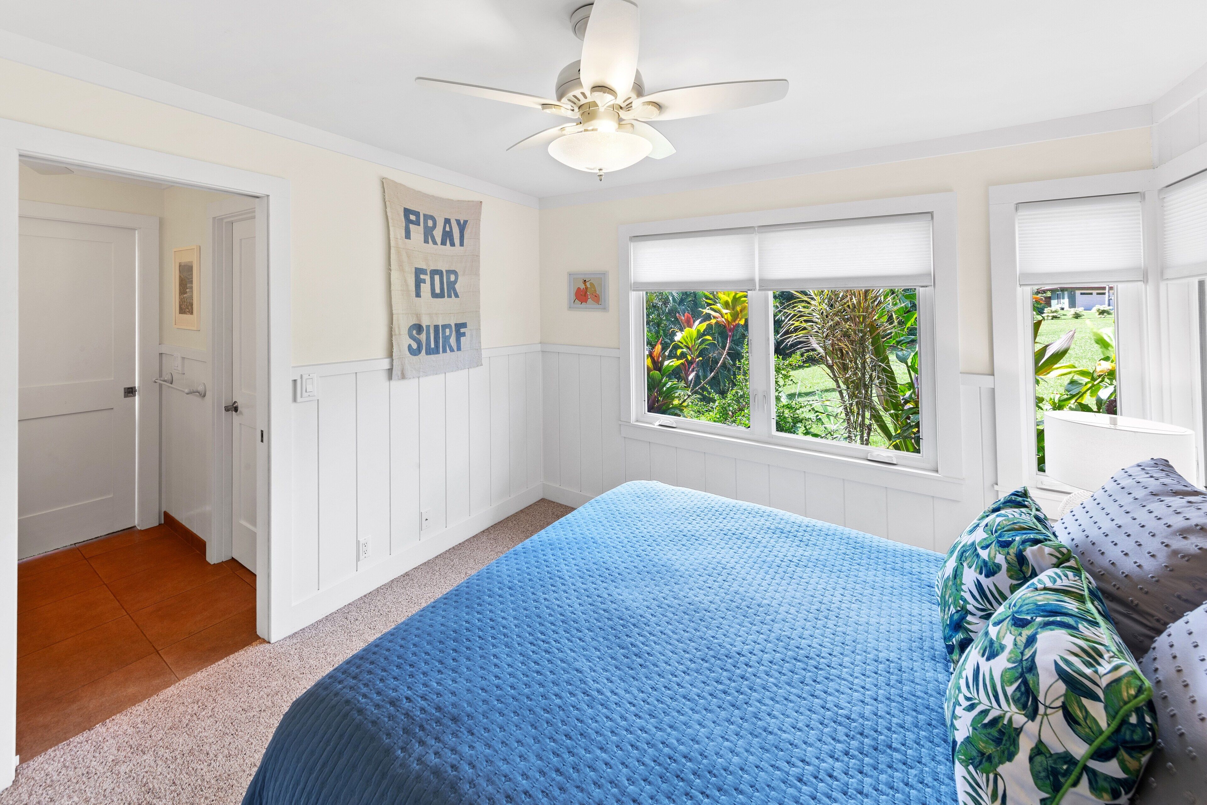 4 bedrooms, iron/ironing board, travel crib, free WiFi