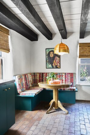 Interior - Spacious, Stylish “Niji Suite” @ La Dea (Santa Fe)
