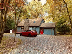 Exterior - Towamensing Trails- 15min from Jim Thorpe- Pets Allow🐈 Free. Sleep10 (Albrightsville)