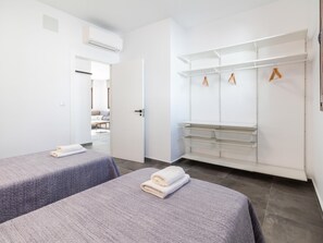 2 bedrooms, iron/ironing board, internet, bed sheets - Charming farmhouse in the Alpujarra with private pool, garden and wifi (Órgiva)