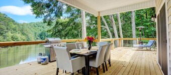 Private dock!  Low traffic LAKEFRONT “Treehouse” sleeps 12