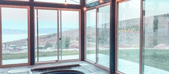 Pool Table, Treehouse, Indoor Pool, Lake View, Large Kitchen, Spacious Bedrooms