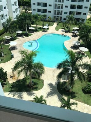Outdoor pool - espectacular apartamento (Playa Juan Dolio)