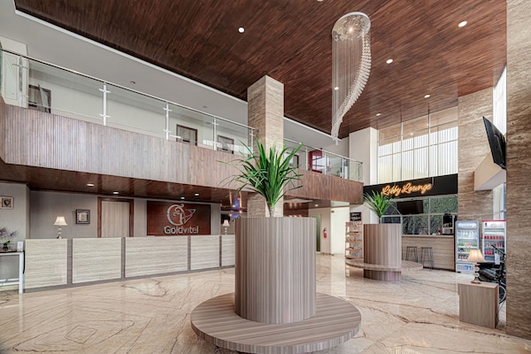 Goldvitel Hotel Surabaya - Surabaya
