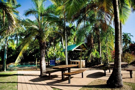 Área de parrillas y picnic
