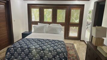5 bedrooms, in-room safe, travel crib, free WiFi