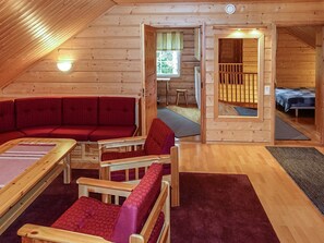 7 bedrooms, internet