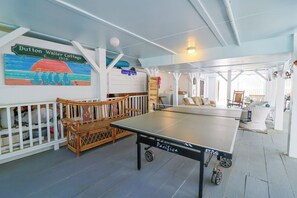 غرفة الألعاب