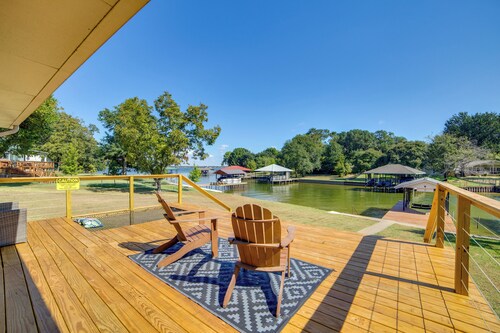 Private Dock & Slip: Cedar Creek Reservoir Home