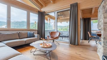 Televisor i llar de foc