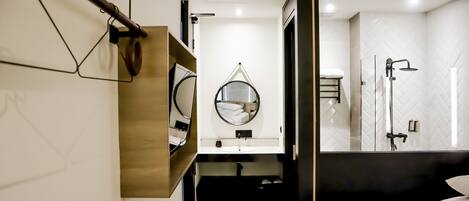 Standard Single Room | Free WiFi, bed sheets