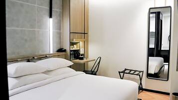 Standard Single Room | Free WiFi, bed sheets