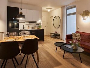 Unclassified image, 2 of 18, button - Deluxe apartment - VIA's Appartements am Postplatz (Görlitz)