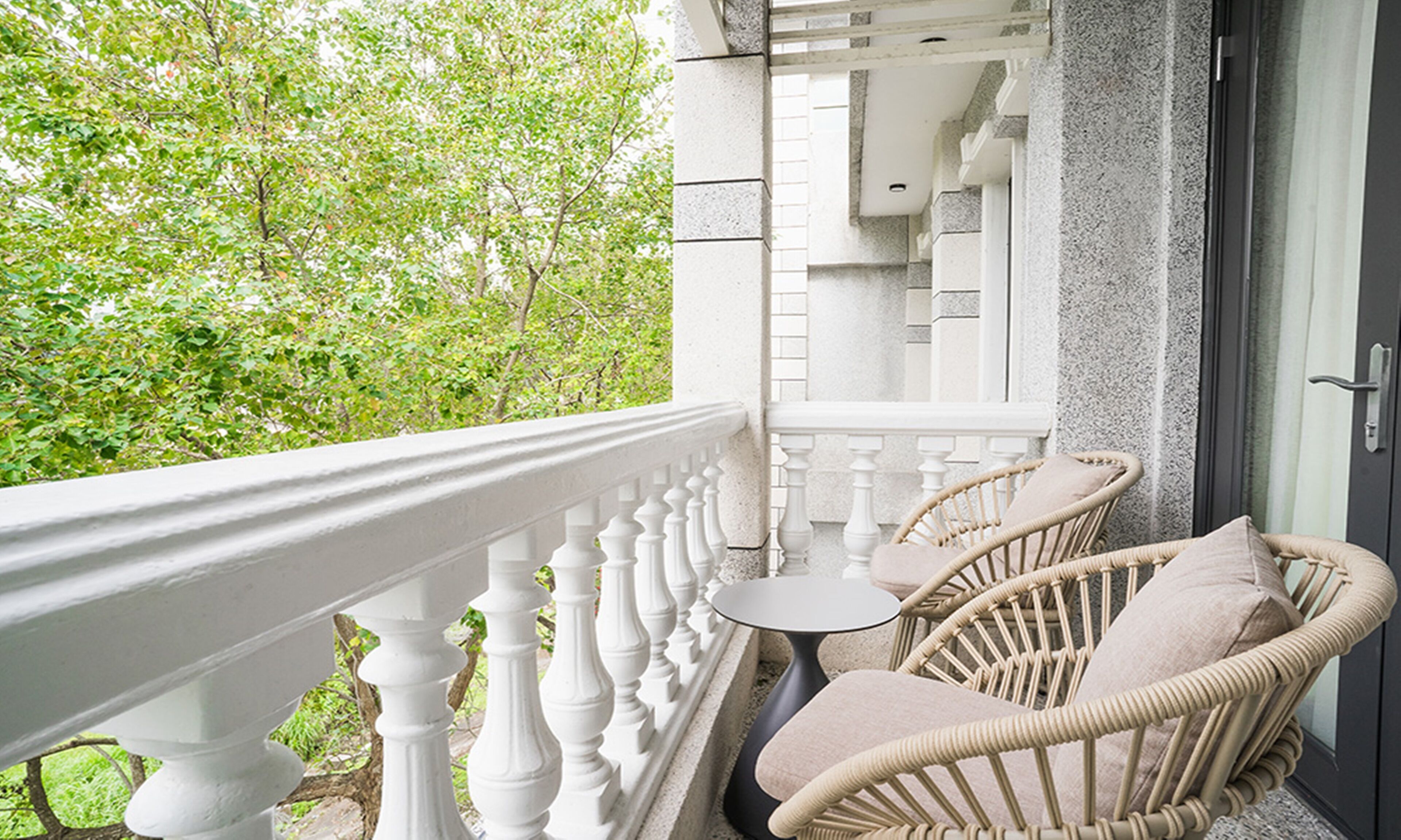 basic triple room | balcony