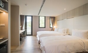 Articles gratuits dans le mini-bar, coffres-forts dans les chambres