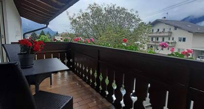 Vacation apartment 2 Lindebauer(50m² apartment), cozy vacation apartment in Dorf Tirol