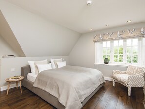 Unclassified image, 3 of 21, button