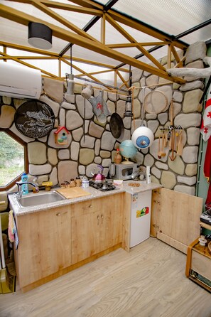 Private kitchen - Qilimcha's Guesthouse (Telavi)