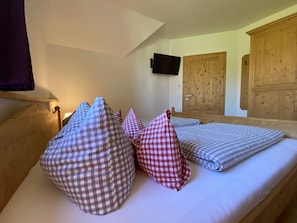 1 camera, Wi-Fi gratuito, lenzuola