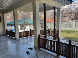 Phòng đôi Deluxe | Hiên