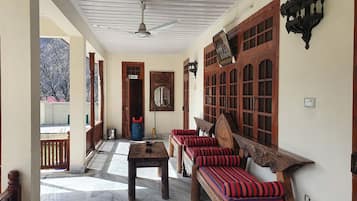Deluxe Double Room | Terrace/patio