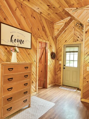 Interior - Mountain Studio (Elizabethton)