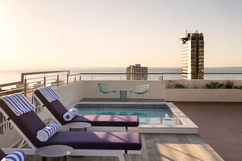 Outdoor pool, pool loungers
