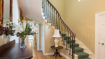 House, Multiple Beds | Interior