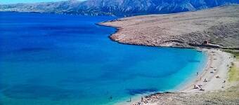 2 Bed Flat - Sleeps 8 - Parking - Wifi