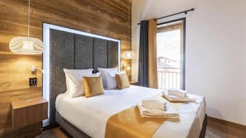 5 bedrooms, free WiFi, bed sheets